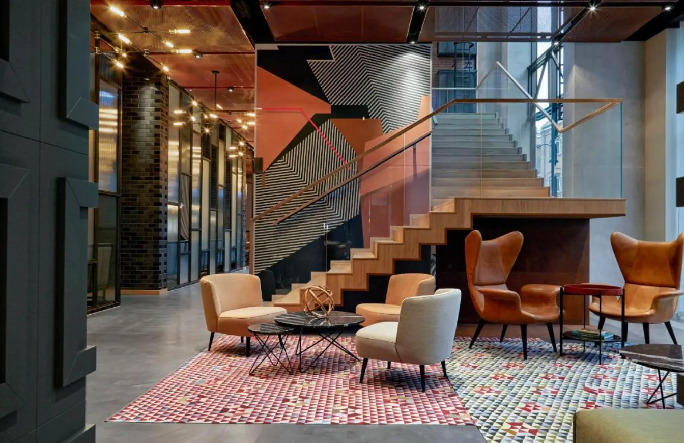 PURO Hotel
