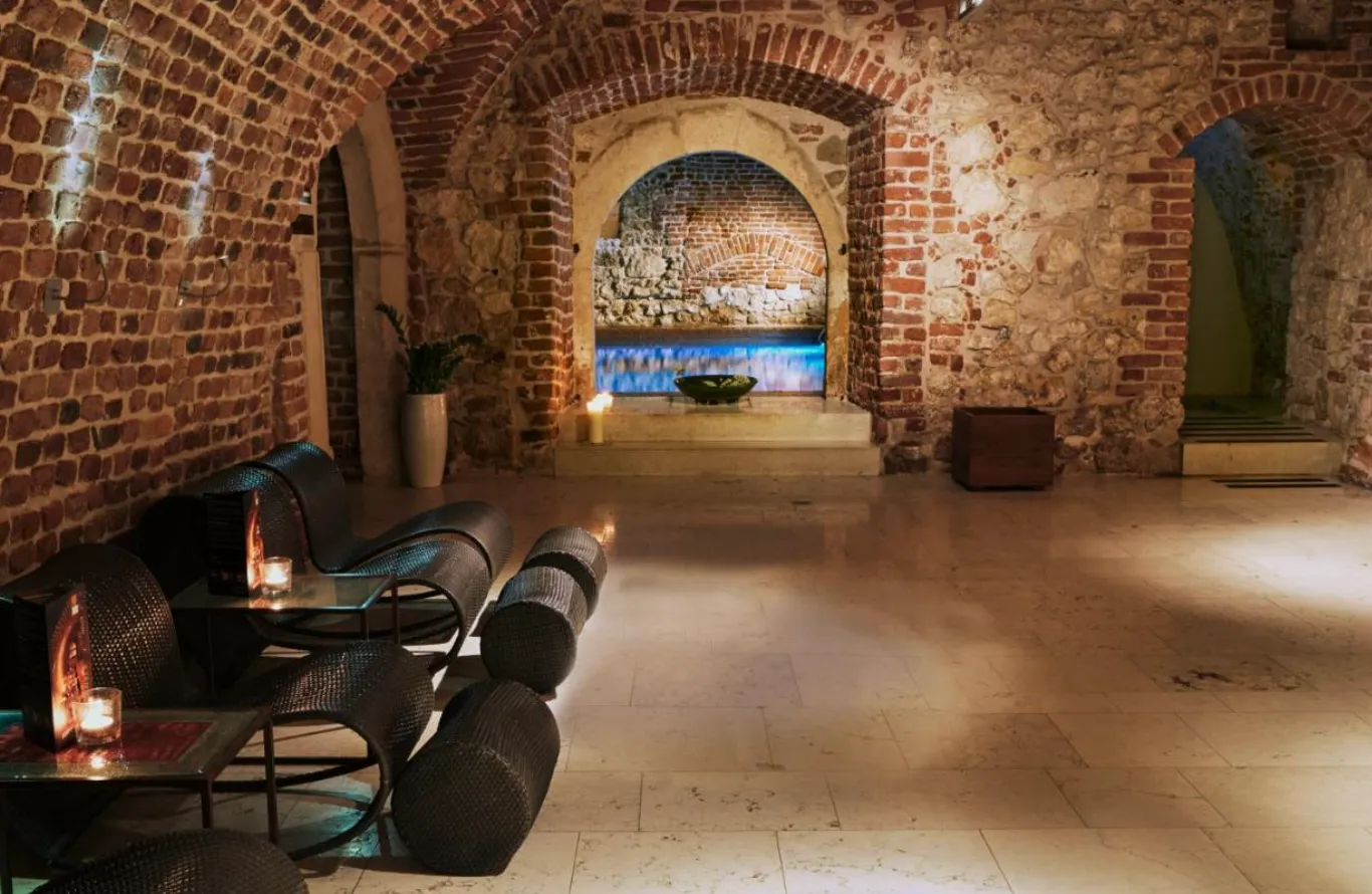 Hotel Stary